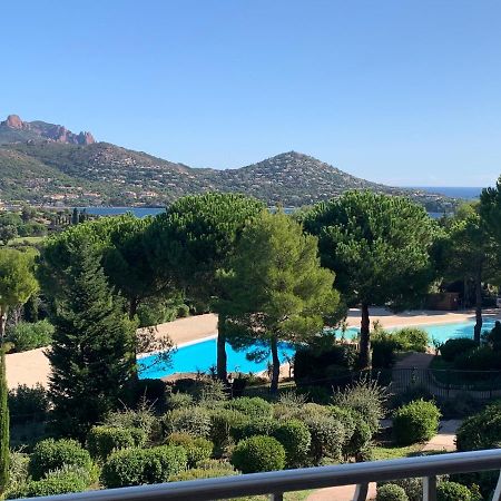 Saint Raphael, Cap Esterel Le Hameau. Vue Mer Exterior foto